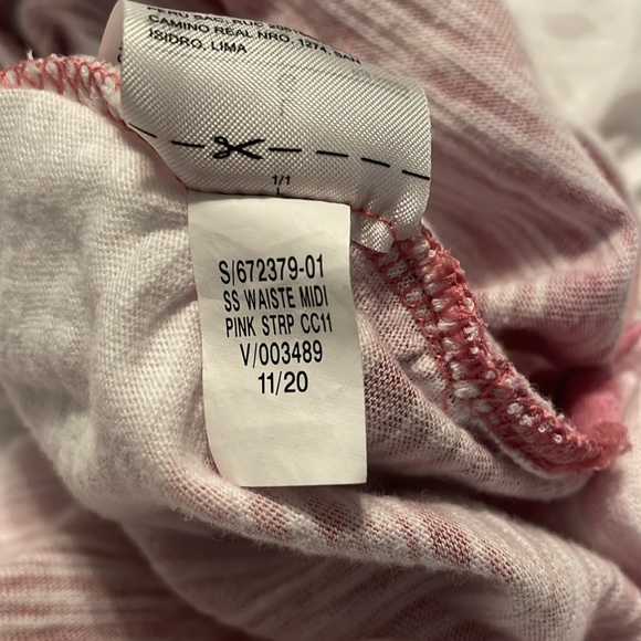 Old Navy - size large - SS Waiste Midi - pink and white dress - like new! - Picture 10 of 10